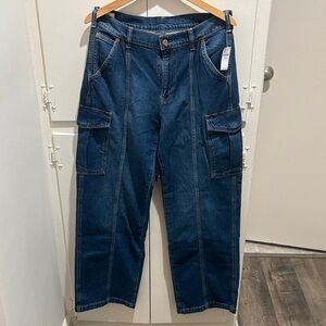 GAP Women’s ‘90’s Loose Cargo Mid-rise jeans size 8/29